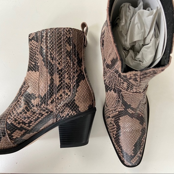 Musse snake print ankle boots - Picture 2 of 3